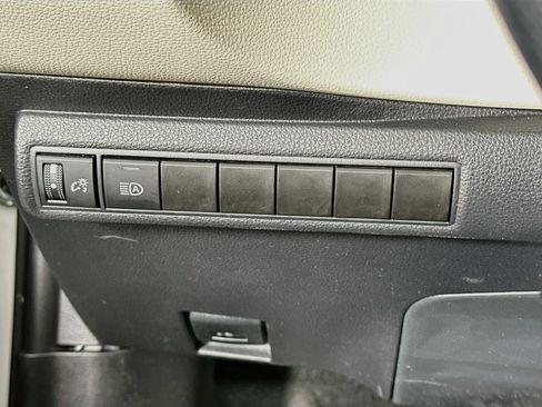 Used 2024 Toyota Corolla LE FWD image 17