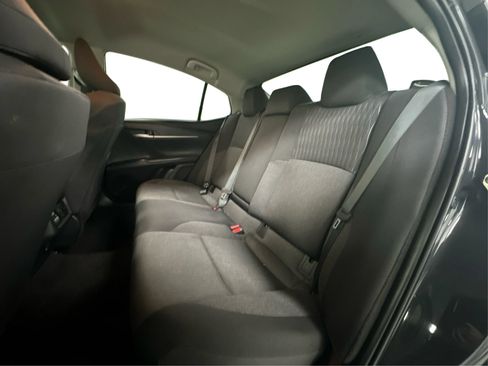 Used 2025 Toyota Camry LE image 15