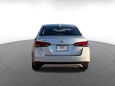 Used 2025 Nissan Versa SV image 11