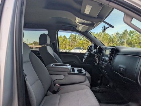 Used 2018 Chevrolet Silverado 1500 Custom image 20