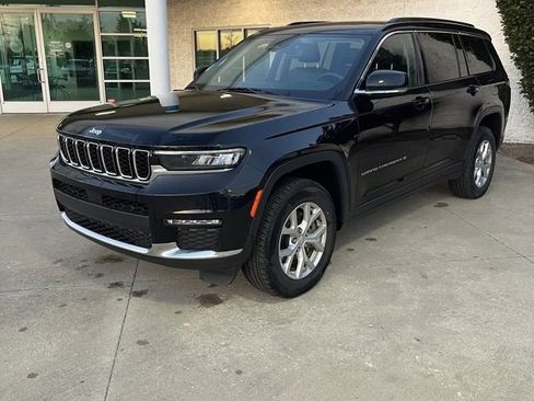 Used 2023 Jeep Grand Cherokee L Limited image 6