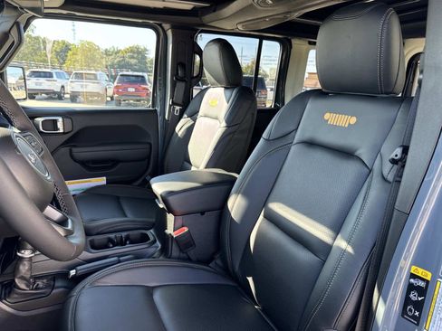 New 2026 Jeep Wrangler Sport S image 29