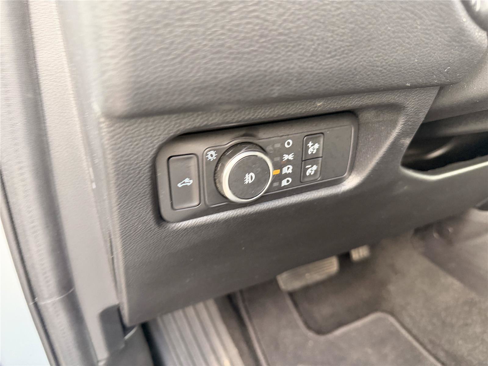 Used 2024 Ford Ranger XLT w/ Equipment Group 301A High AWD/4WD image 18