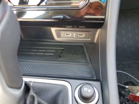 New 2025 Volkswagen Jetta SE image 23