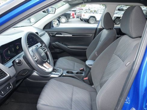 Used 2024 Kia Seltos LX image 2