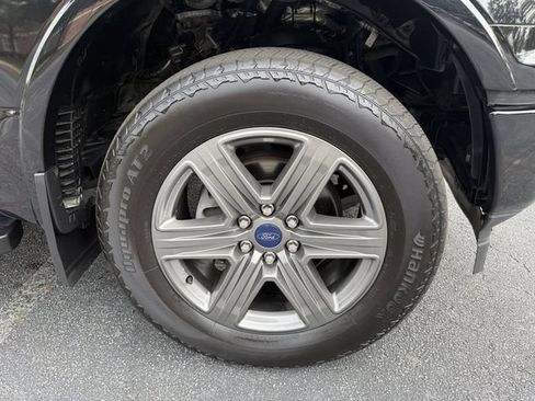 Used 2020 Ford F150 Lariat w/ Equipment Group 502A Luxury AWD/4WD image 51