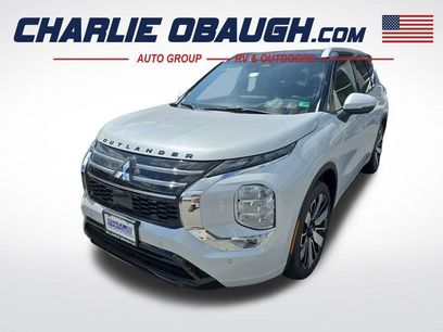 New 2025 Mitsubishi Outlander SEL