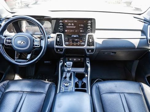 Used 2021 Kia Sorento S AWD/4WD image 12