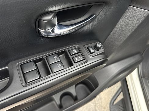 Used 2021 Nissan Titan PRO-4X w/ Pro-4x Convenience Package image 34