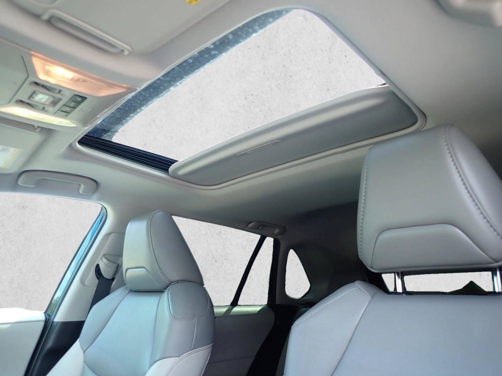 Certified 2021 Toyota RAV4 XLE Premium AWD/4WD image 14