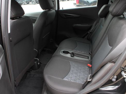 Used 2022 Chevrolet Spark LT FWD image 17