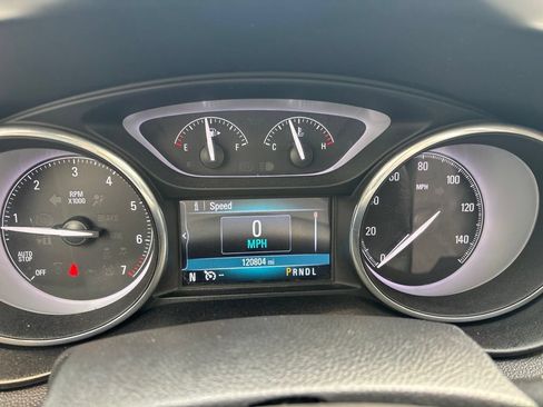 Certified 2019 Buick Envision Essence AWD/4WD image 23