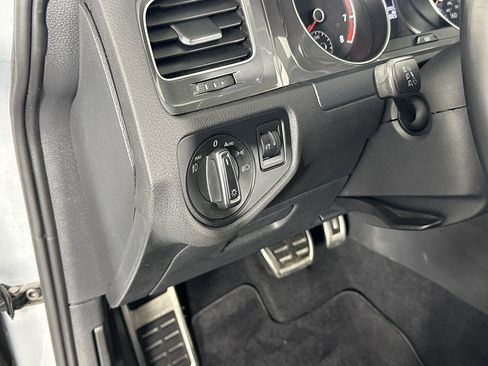 Used 2017 Volkswagen Golf Alltrack SE image 27