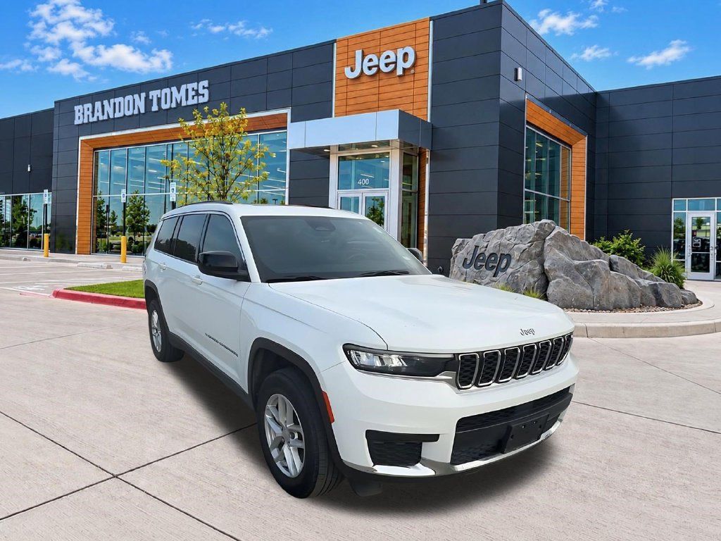 Used 2024 Jeep Grand Cherokee L Laredo w/ Luxury Tech Group I RWD image 1