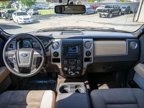 Used 2014 Ford F150 XLT w/ XLT Convenience Package AWD/4WD image 17
