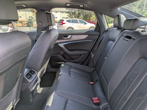 Used 2024 Audi A6 Premium Plus image 13