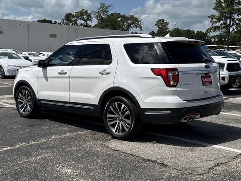 Used 2019 Ford Explorer Platinum AWD/4WD image 7