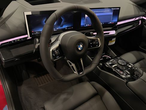New 2027 BMW 540i xDrive w/ M Sport Package AWD/4WD image 7