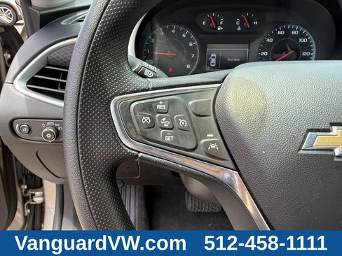 Used 2025 Chevrolet Malibu LT FWD image 20