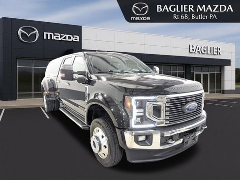 Used 2022 Ford F450 XLT w/ XLT Premium Package image 1