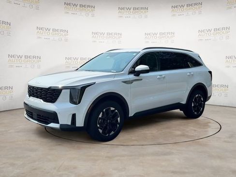Used 2025 Kia Sorento S AWD/4WD image 1