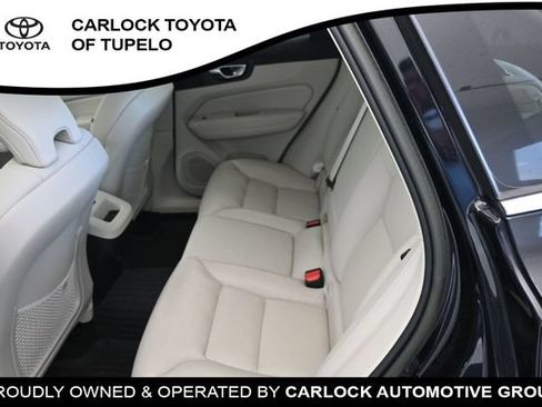 Used 2023 Volvo XC60 B5 Plus w/ Climate Package AWD/4WD image 26