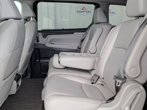 Used 2024 Honda Odyssey EX-L image 25