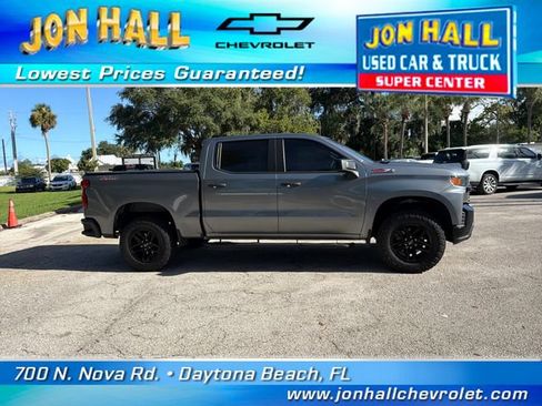 Used 2020 Chevrolet Silverado 1500 Custom Trail Boss w/ Custom Convenience Package AWD/4WD image 15