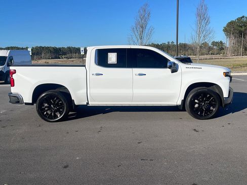 Used 2021 Chevrolet Silverado 1500 LTZ w/ LTZ Convenience Package II image 8