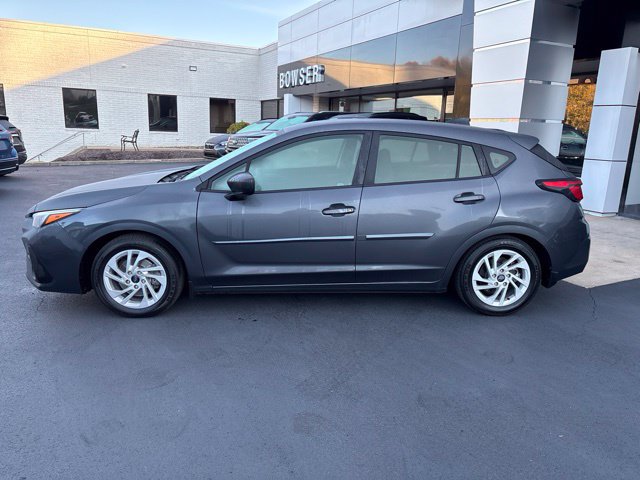 Used 2024 Subaru Impreza 2.0i AWD/4WD image 2