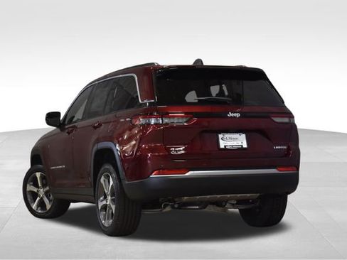 New 2026 Jeep Grand Cherokee Limited AWD/4WD image 2