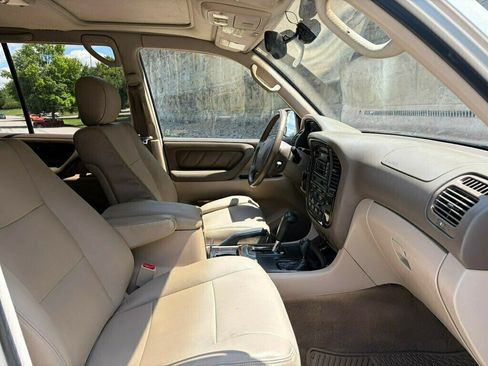 Used 2000 Toyota Land Cruiser AWD/4WD image 35
