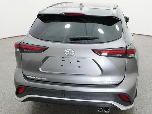 New 2026 Toyota Highlander XSE AWD/4WD image 23