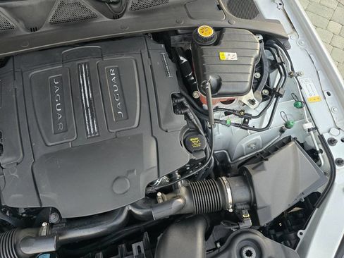 Used 2019 Jaguar XJ L Supercharged image 55