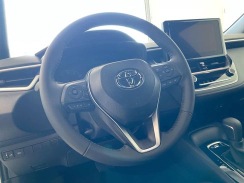 Certified 2025 Toyota Corolla SE image 14