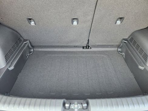 Used 2025 Kia Soul S image 25