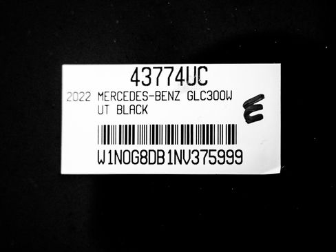 Certified 2022 Mercedes-Benz GLC 300 image 27