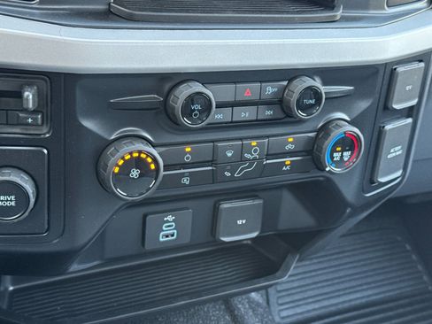 New 2025 Ford F450 XL w/ XL Chrome Package image 19