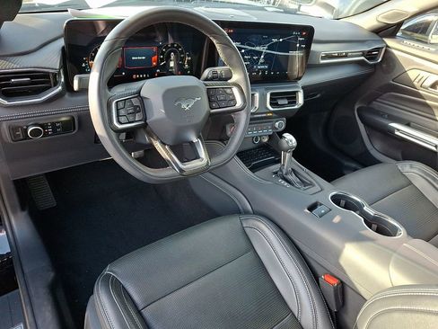 Used 2024 Ford Mustang Premium image 11