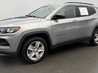 Used 2022 Jeep Compass Latitude FWD video 1