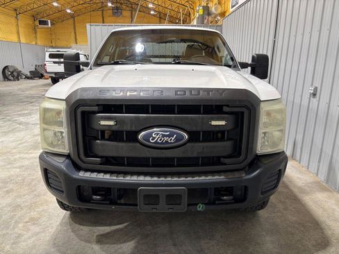 Used 2011 Ford F250 XL AWD/4WD image 7