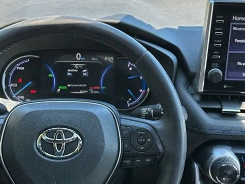 Used 2022 Toyota RAV4 XSE AWD/4WD image 31