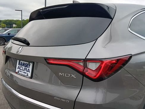 Used 2023 Acura MDX w/ Technology Package AWD/4WD image 6
