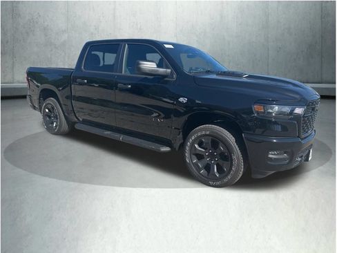New 2026 RAM 1500 Express AWD/4WD image 7