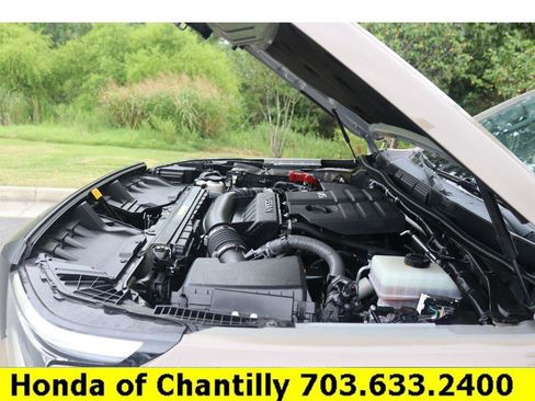 Used 2023 Nissan Frontier PRO-4X w/ Technology Package image 35