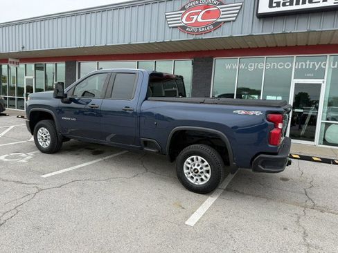 Used 2023 Chevrolet Silverado 2500 W/T w/ WT Fleet Convenience Package AWD/4WD image 4