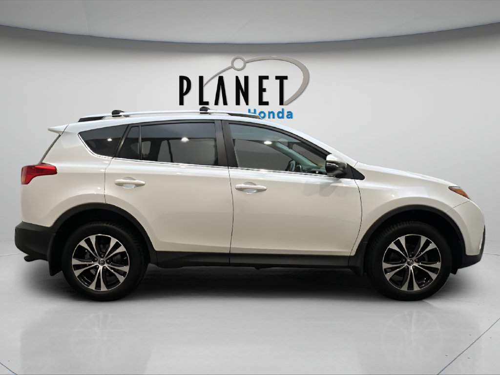 Used 2015 Toyota RAV4 Limited w/ Technology Package AWD/4WD image 11