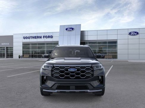 New 2026 Ford Explorer Platinum w/ LUX Leather Package AWD/4WD image 6