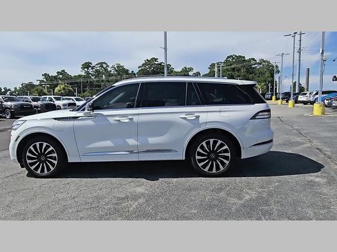 Used 2023 Lincoln Aviator Black Label Grand Touring w/ Class IV Trailer Tow Package AWD/4WD image 29