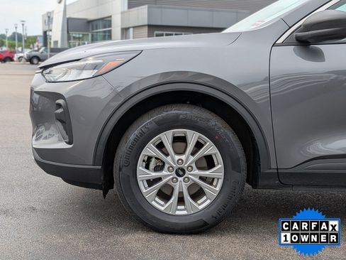 Certified 2023 Ford Escape Active AWD/4WD image 8